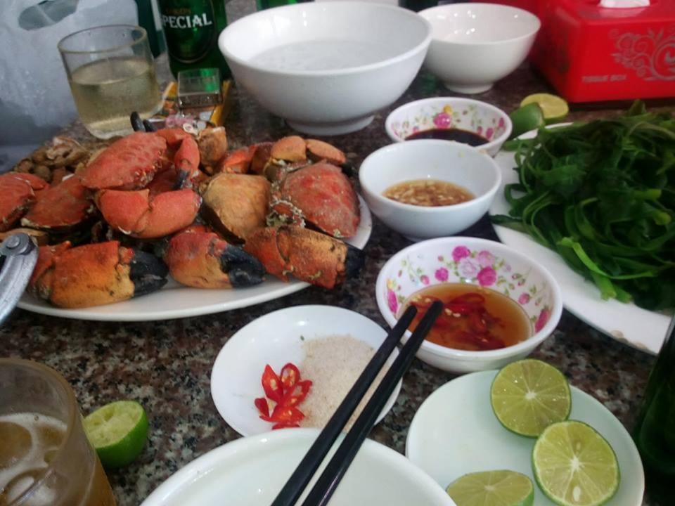 Nhà Nghỉ Phương Thảo Quan Lan Esterno foto